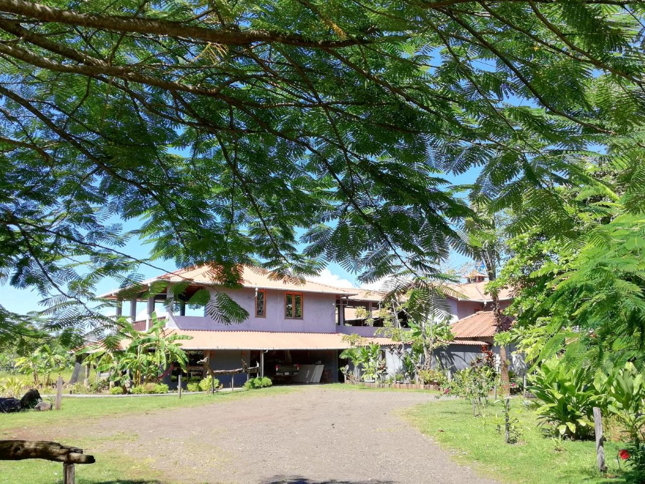 Punta Duarte Garden Inn Los Duarte Zewnętrze zdjęcie