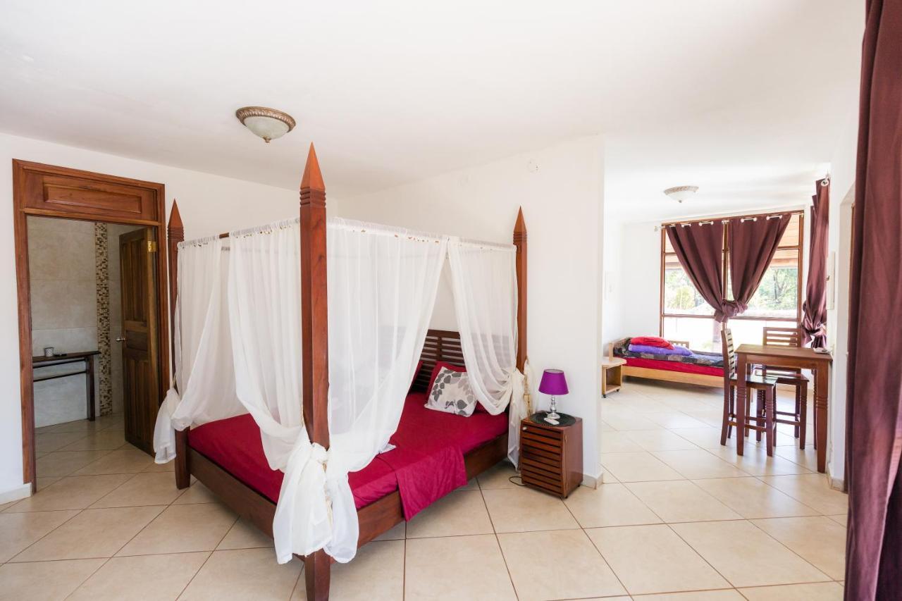 Punta Duarte Garden Inn Los Duarte Zewnętrze zdjęcie